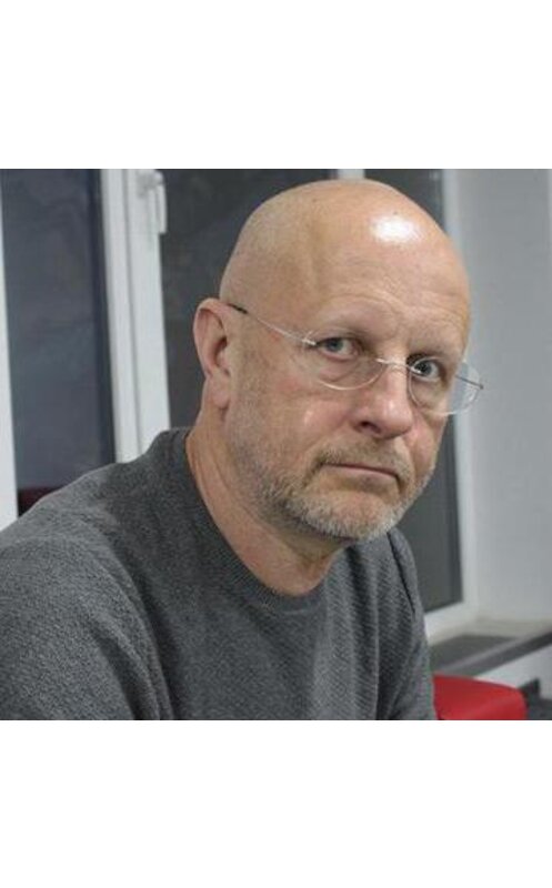 Обложка аудиокниги «Дмитрий Goblin Пучков про гей-парады и православных активистов» автора Дмитрия Пучкова.